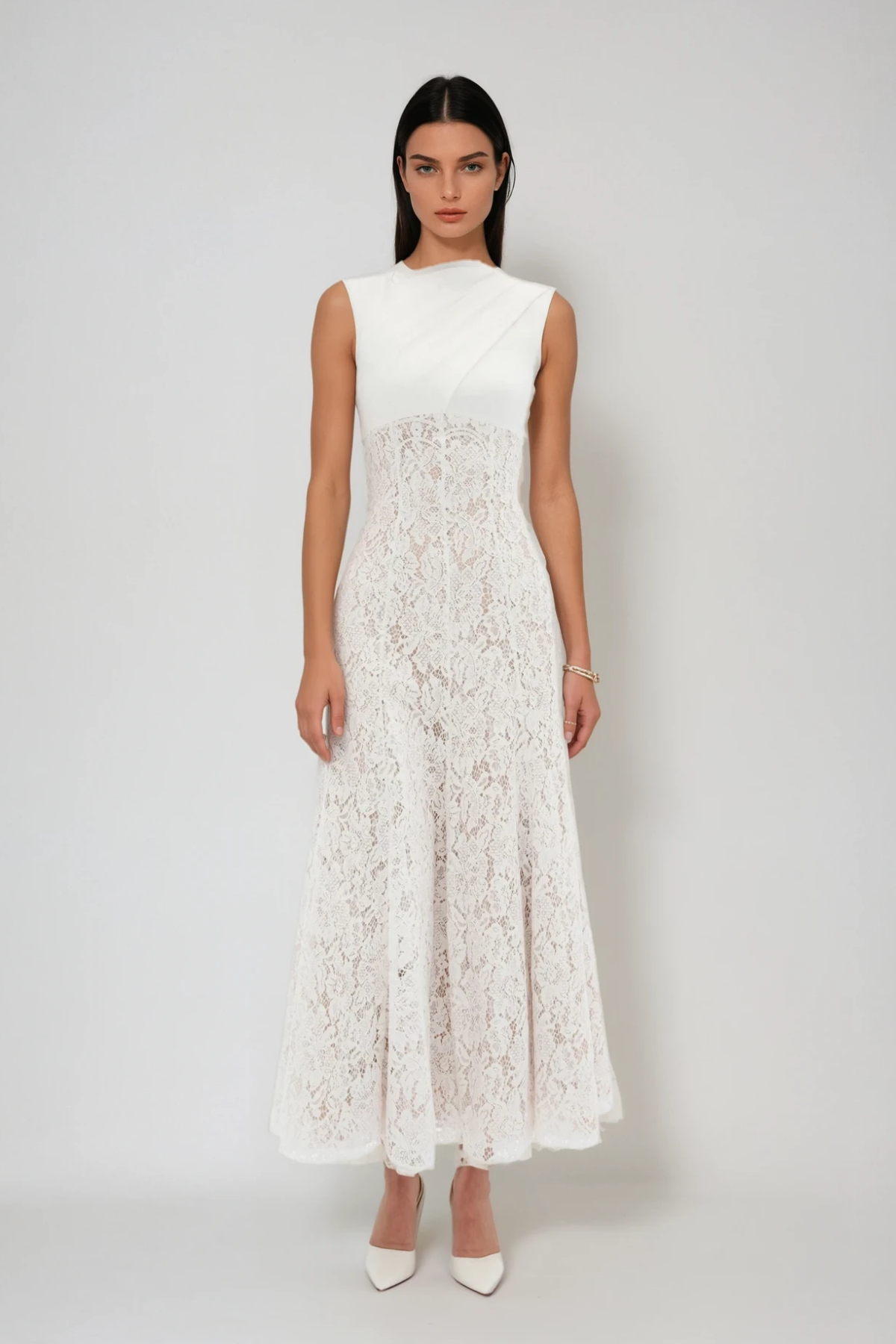 Daryna Sleeveless Lace Maxi Dress