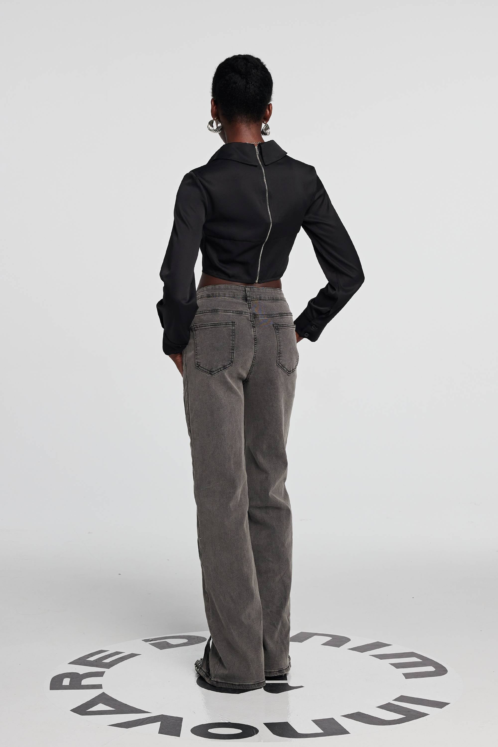 Abigail Cutout Denim Jeans In Black