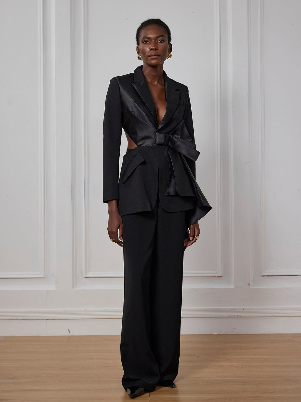 Alma Bodycon Cutout Bow Blazer