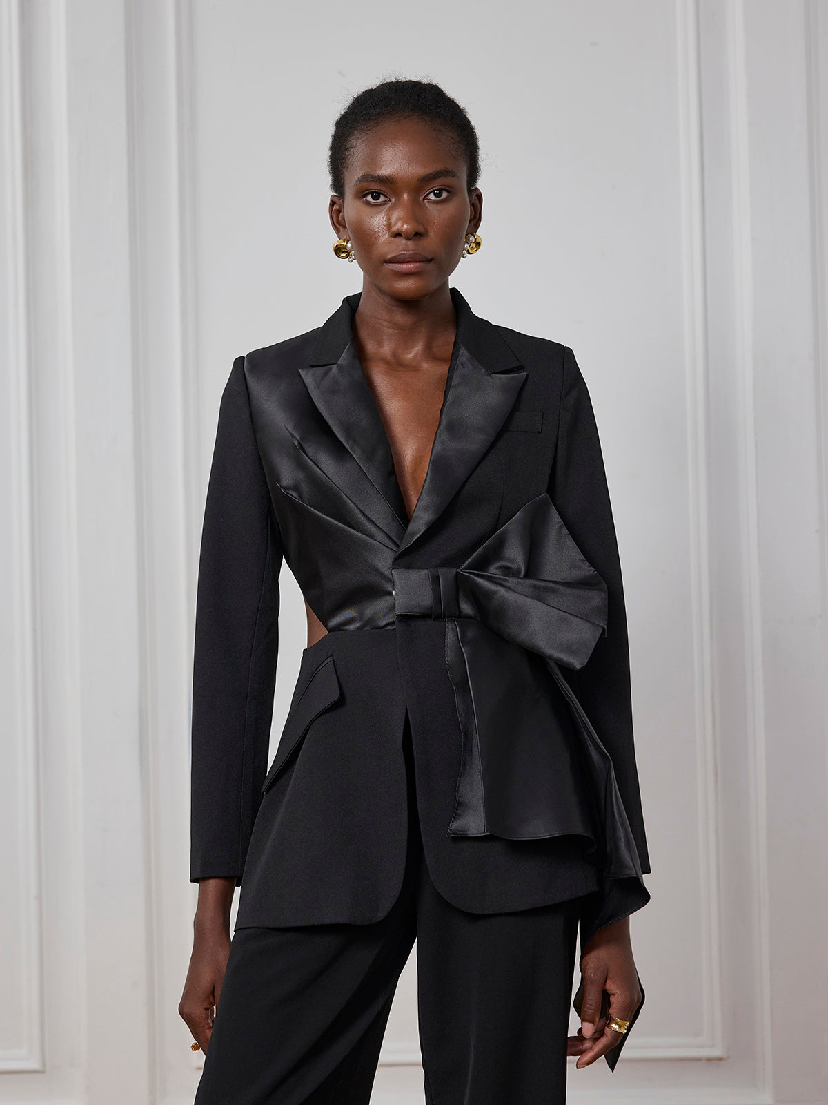 Alma Bodycon Cutout Bow Blazer