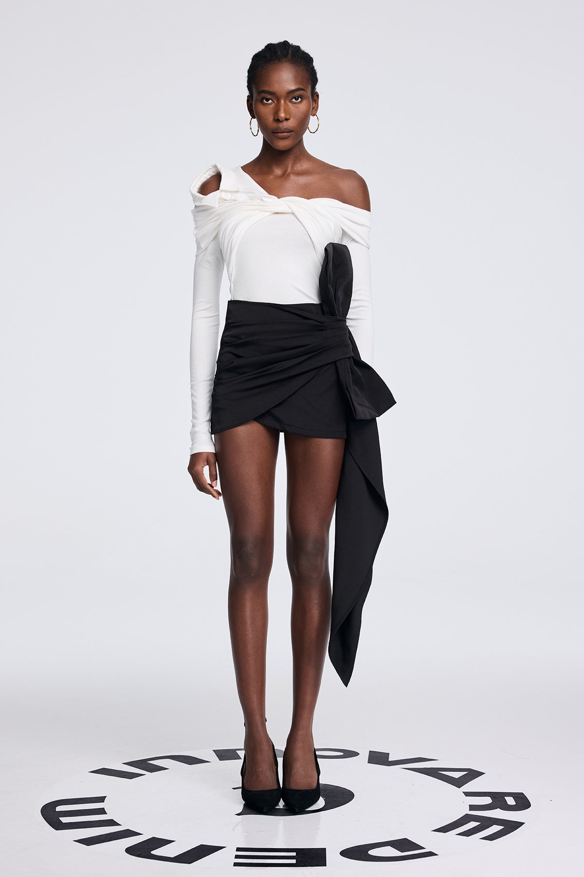 Amaya Deconstruct One Shouder Twist Top In White