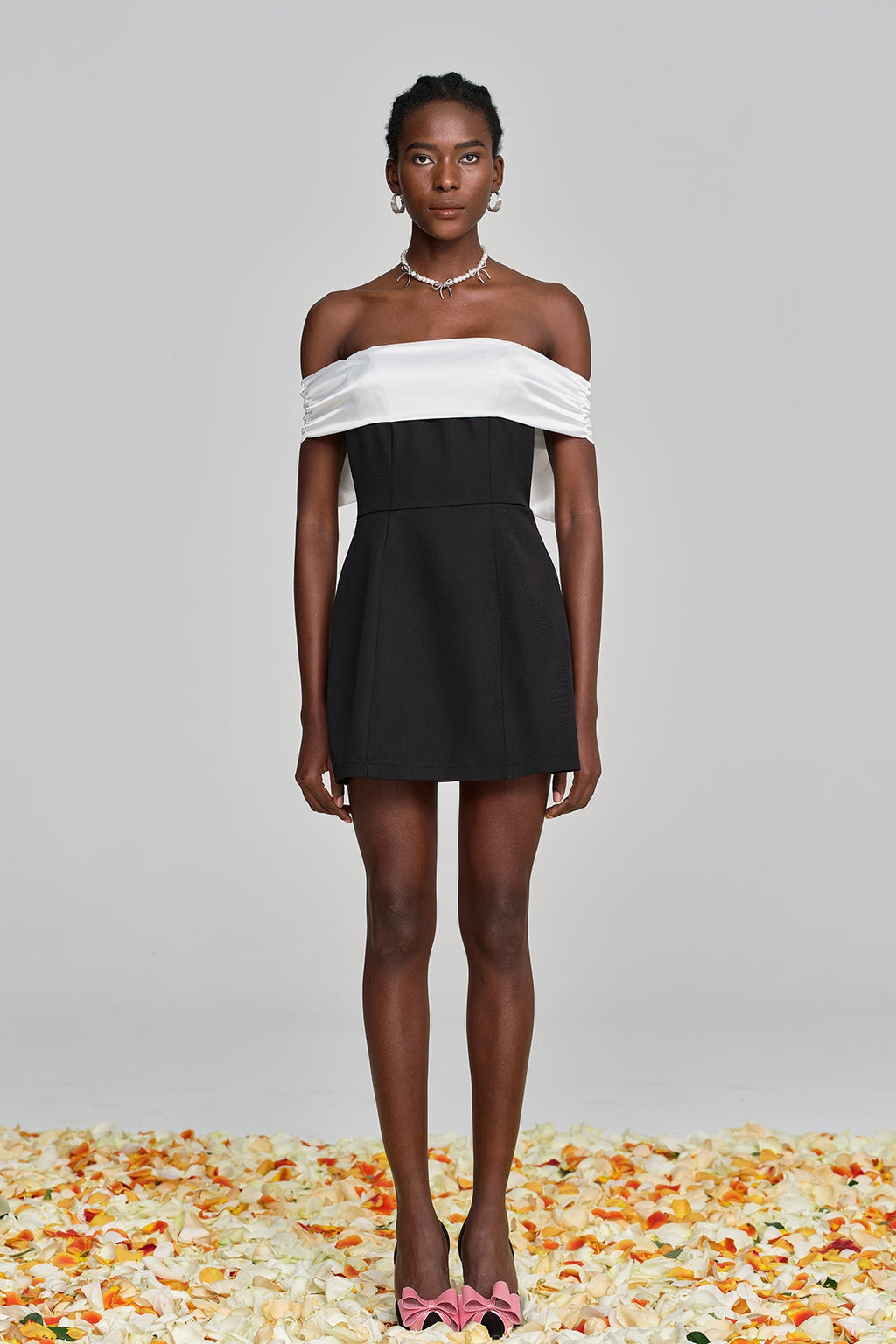 Amitola Bow Strapless Mini Dress