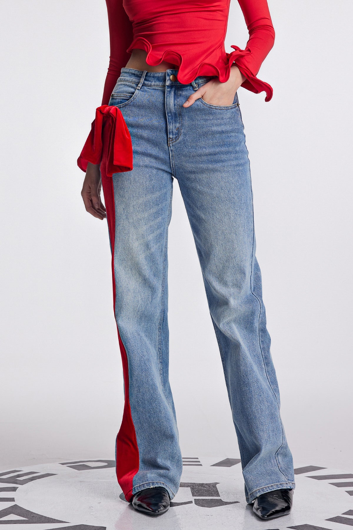 Amporn Bow Deconstruct Jeans In Red