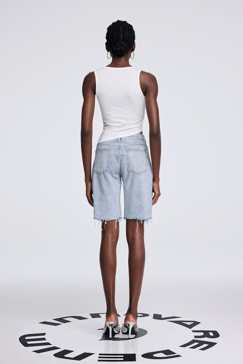 Antonio Rhinestone Fringe Short Jeans In Slight Blue