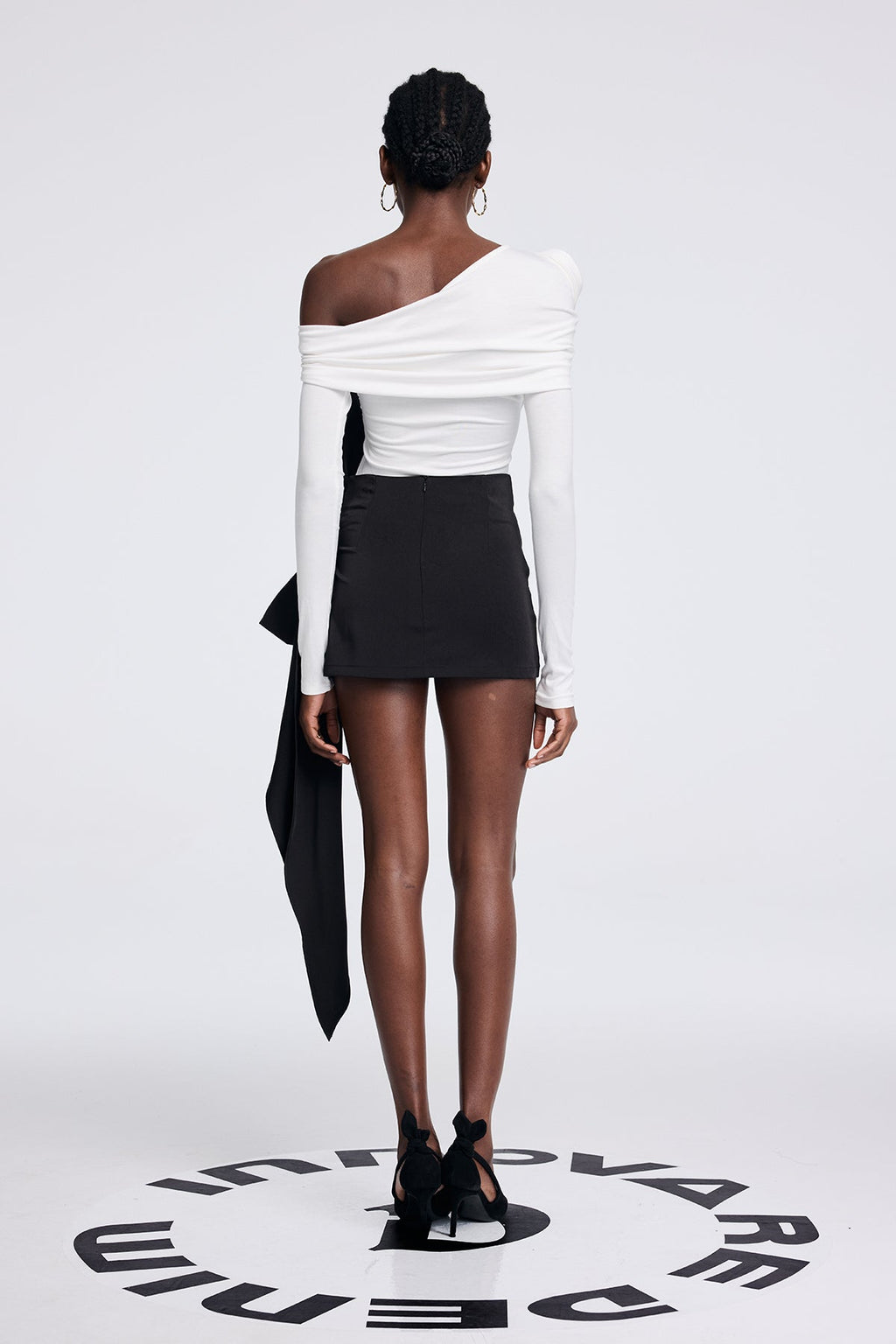 Aparicion Ruch Bow Fringe Skirt In Black
