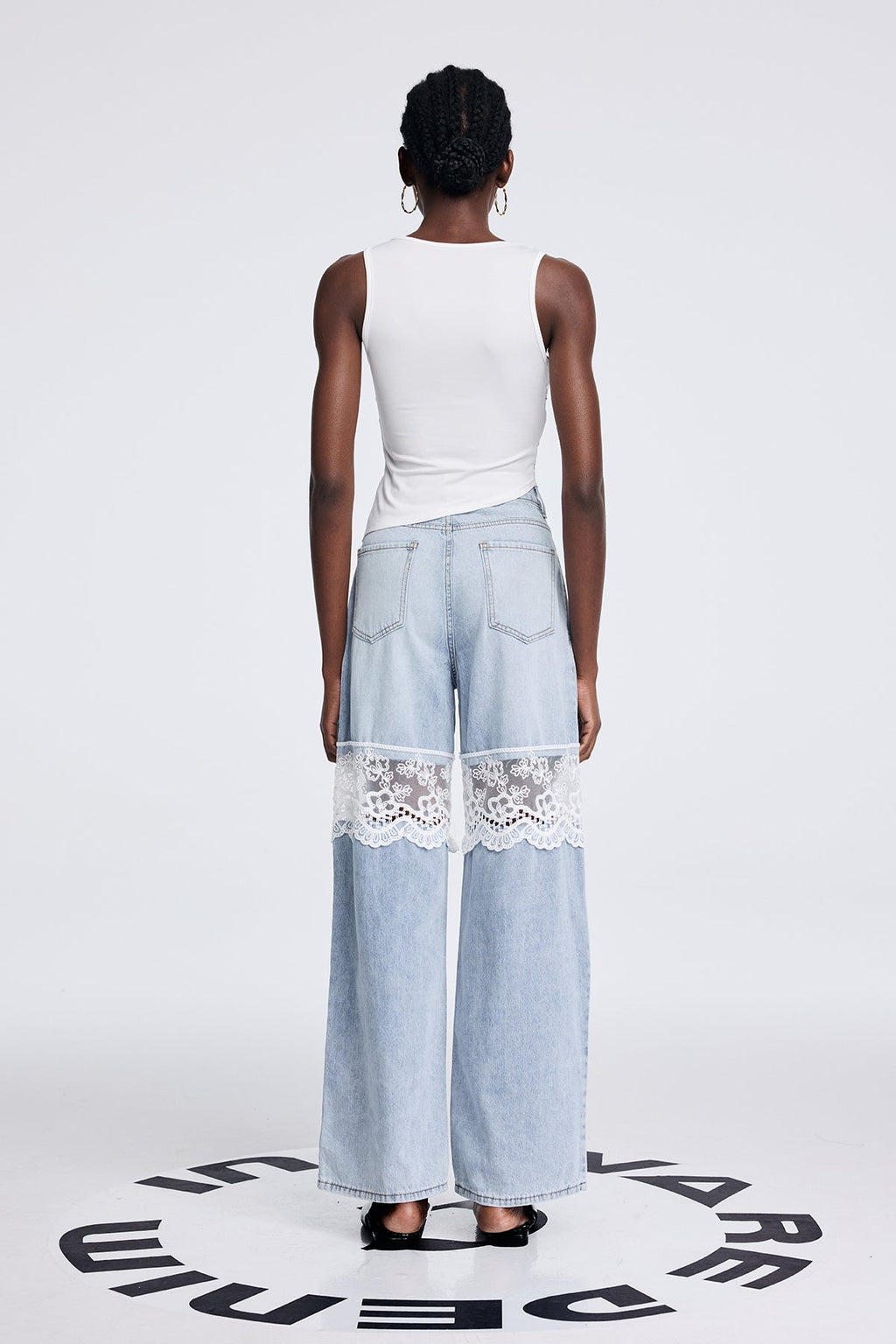 Apikalia Zipper Sleeveless Top