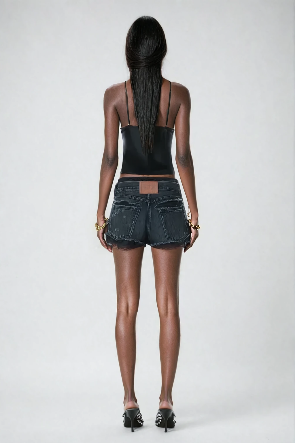 Aqila Lace Deconstruct Short Jeans In Black