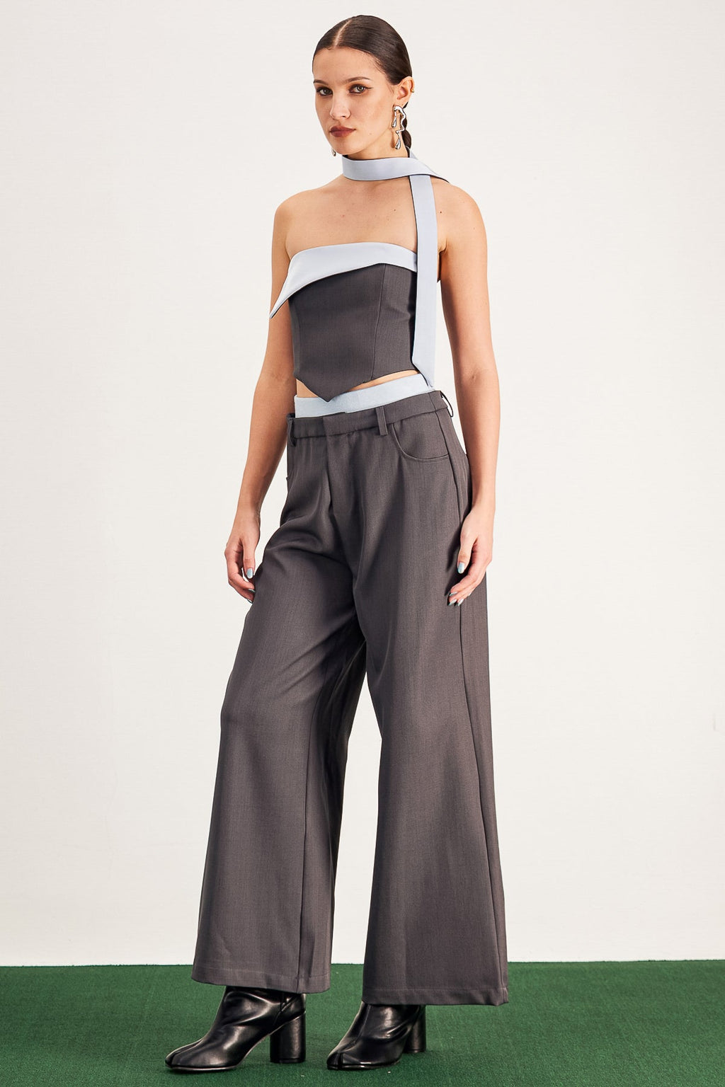 Aquarius Deconstruct Pants Set