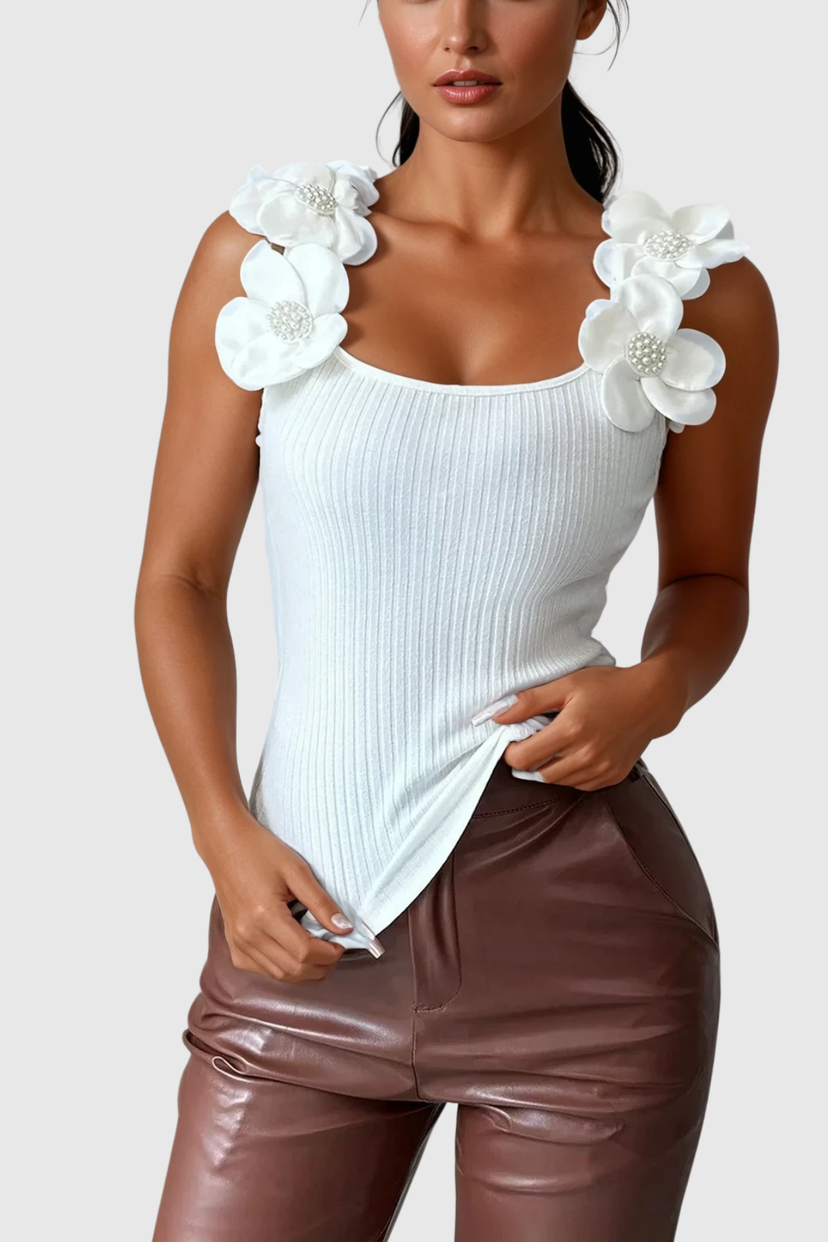 Arduin Flower Sleeveless Pearl Knit Top