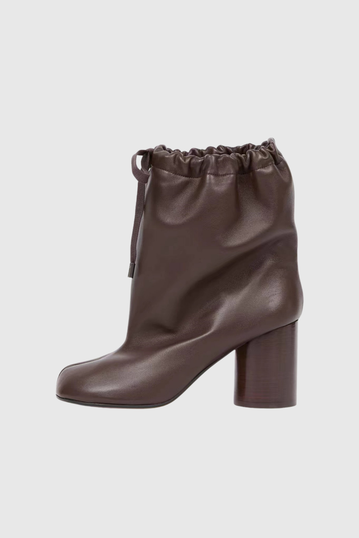 Ariadne Drawstring Lace Up Tabi Leather Boots In Brwon