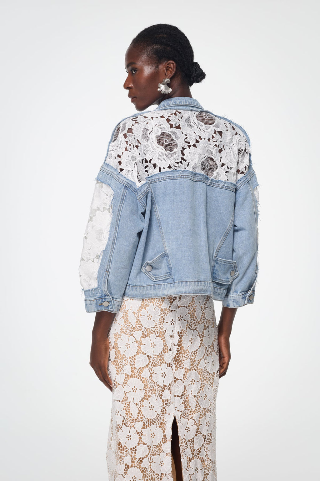 Bagadata Lace Floarl Pearl Denim Jacket
