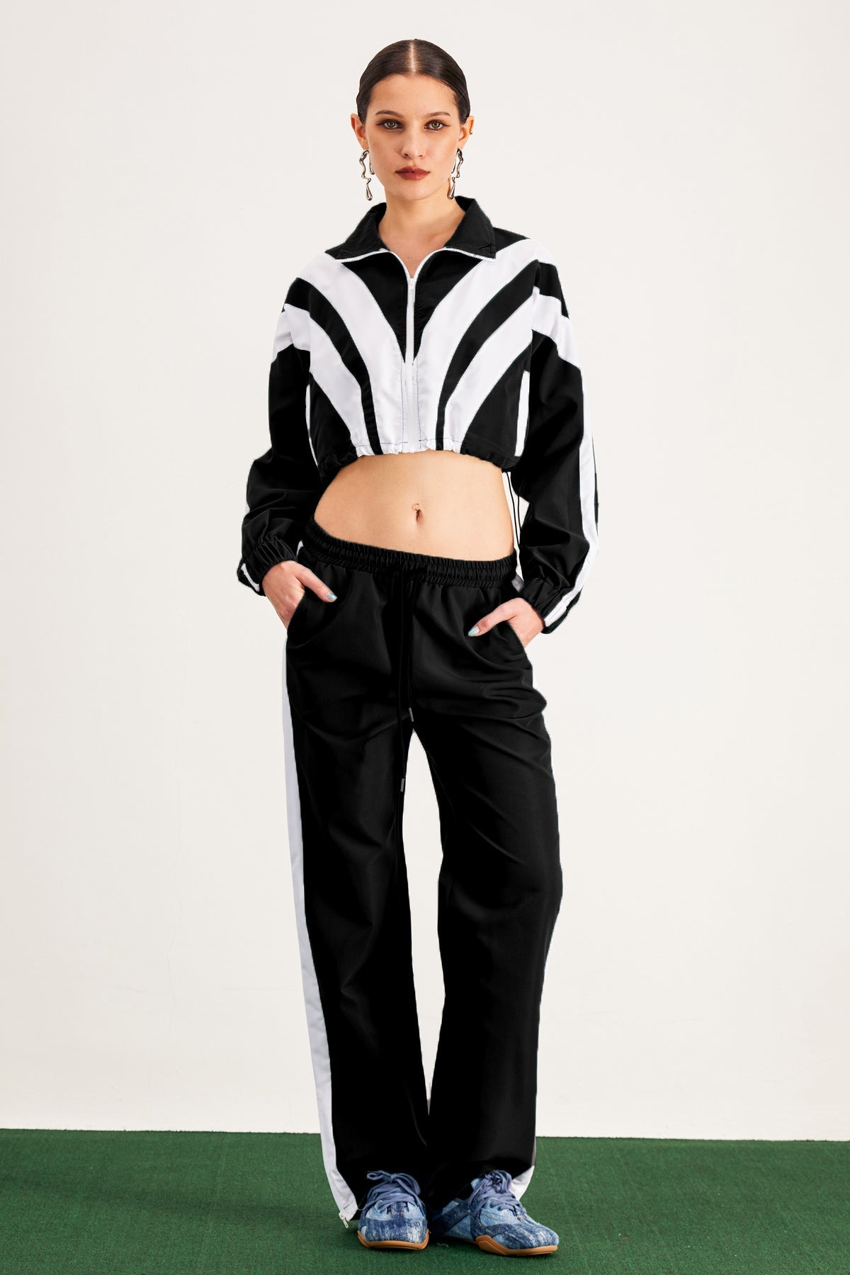 Baron Stripe Pants Set In Black
