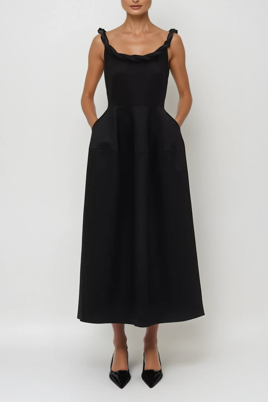 Batraz Twist Sleeveless Maxi Dress