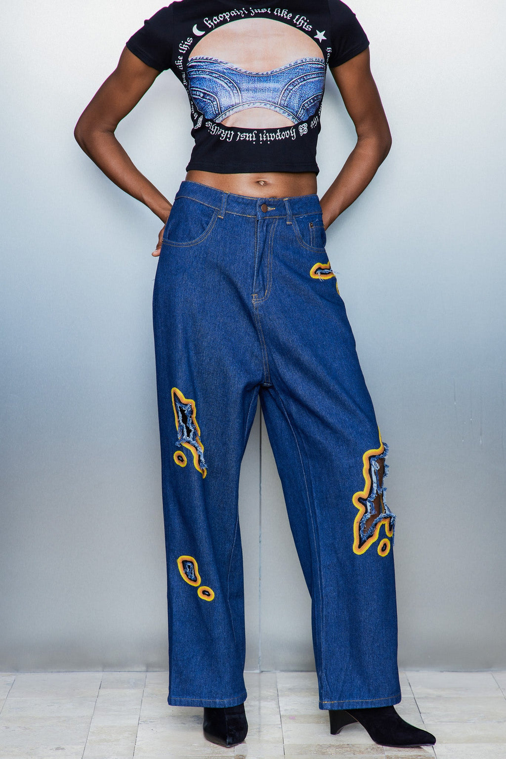 Billie Cutout Embroidered Jeans In Blue