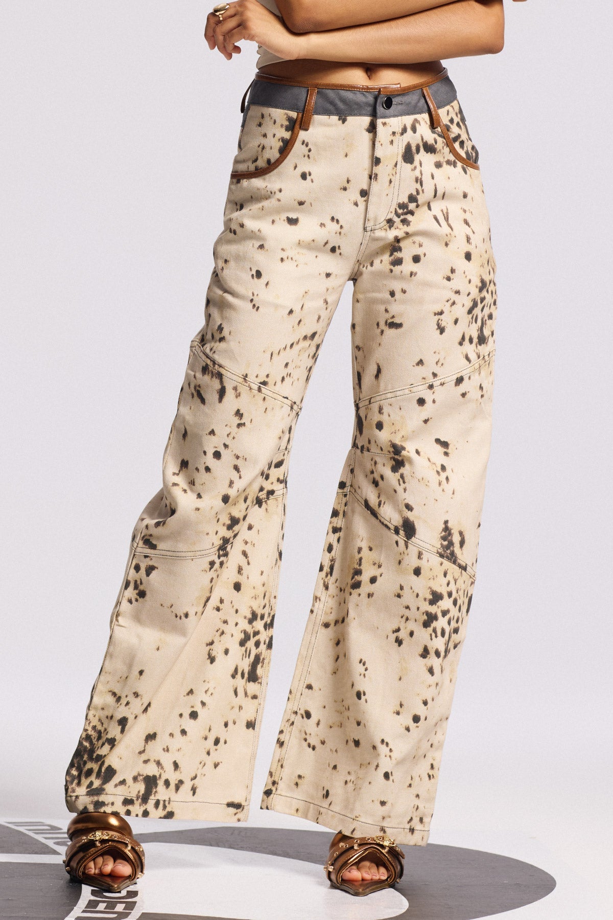 Bilyana Leopard Straight Jeans