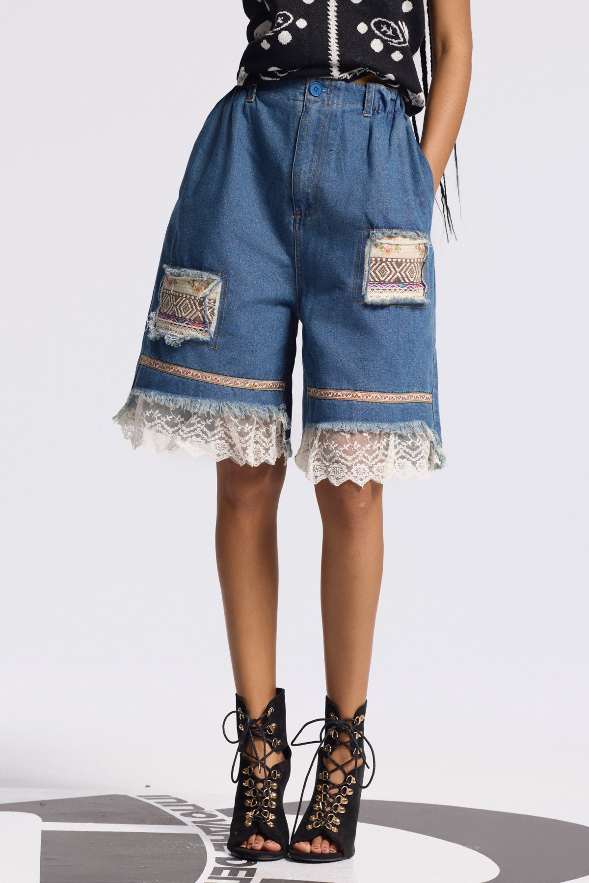 Birkir Lace Fringe Midi Jeans