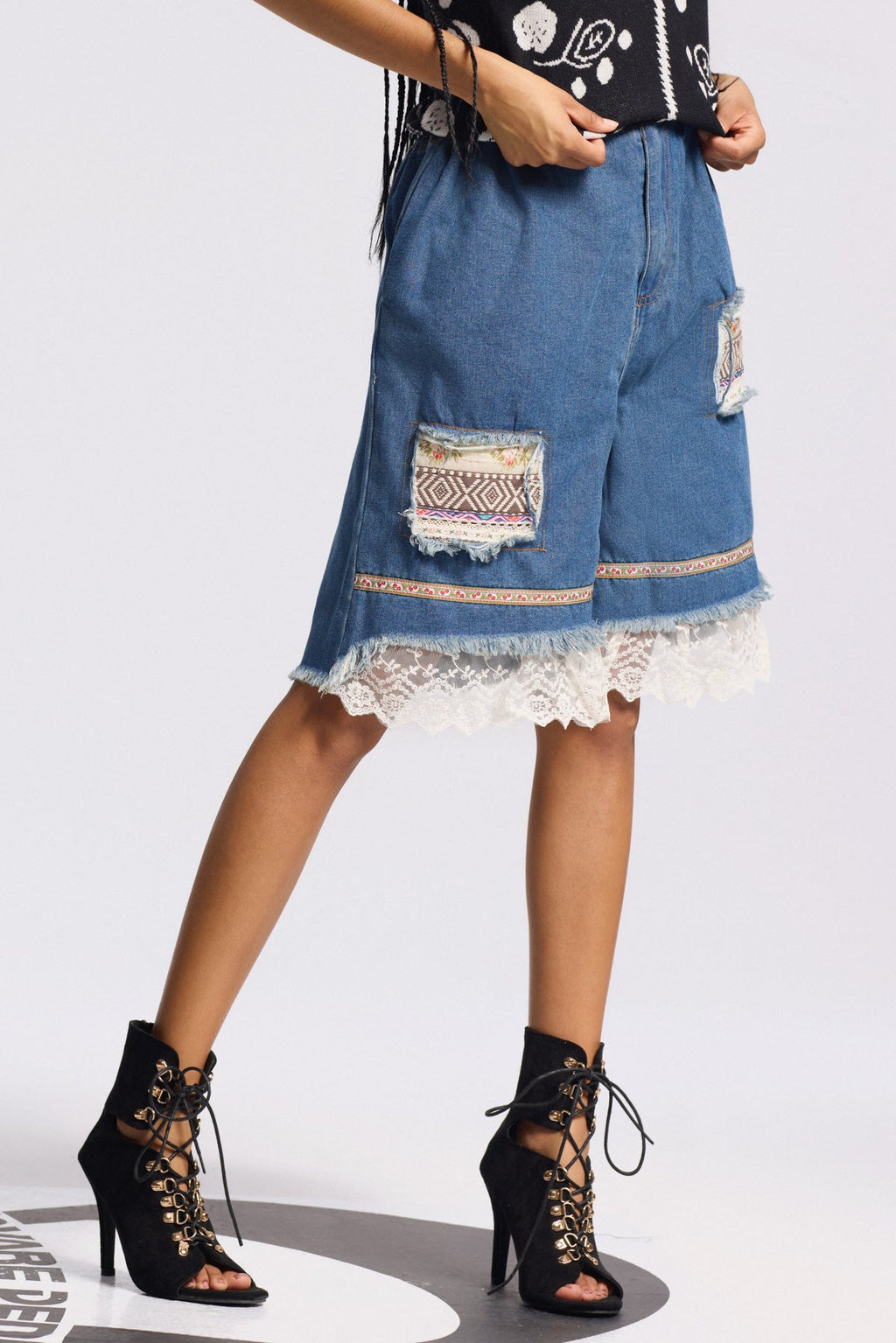 Birkir Lace Fringe Midi Jeans