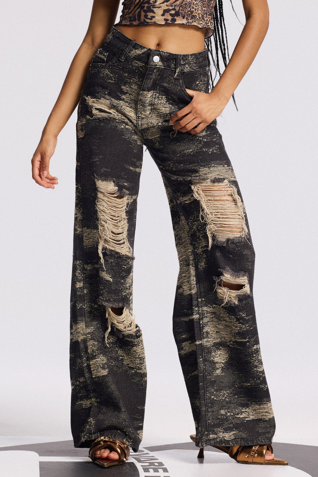 Bistra Tie Dye Ripped Straight Jeans In Black