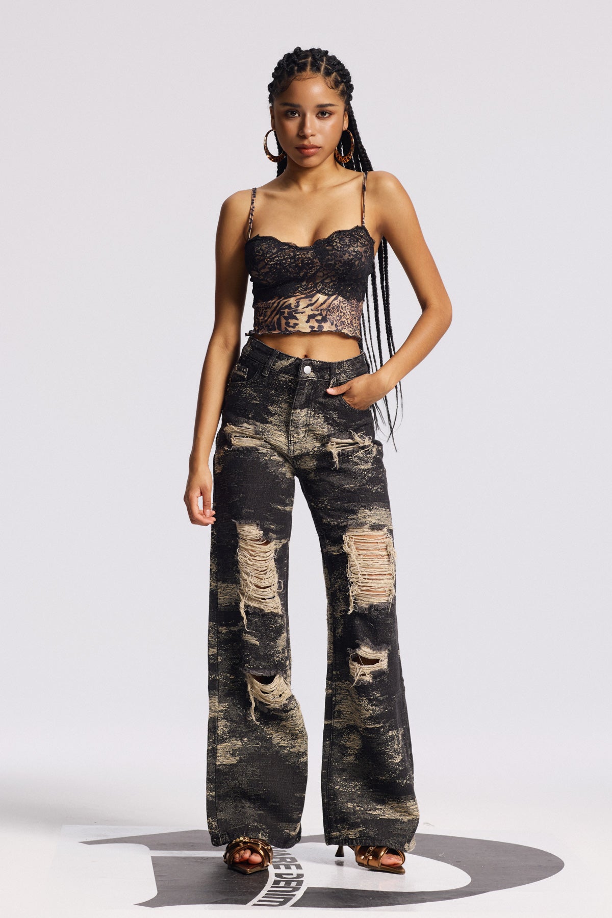 Bistra Tie Dye Ripped Straight Jeans In Black