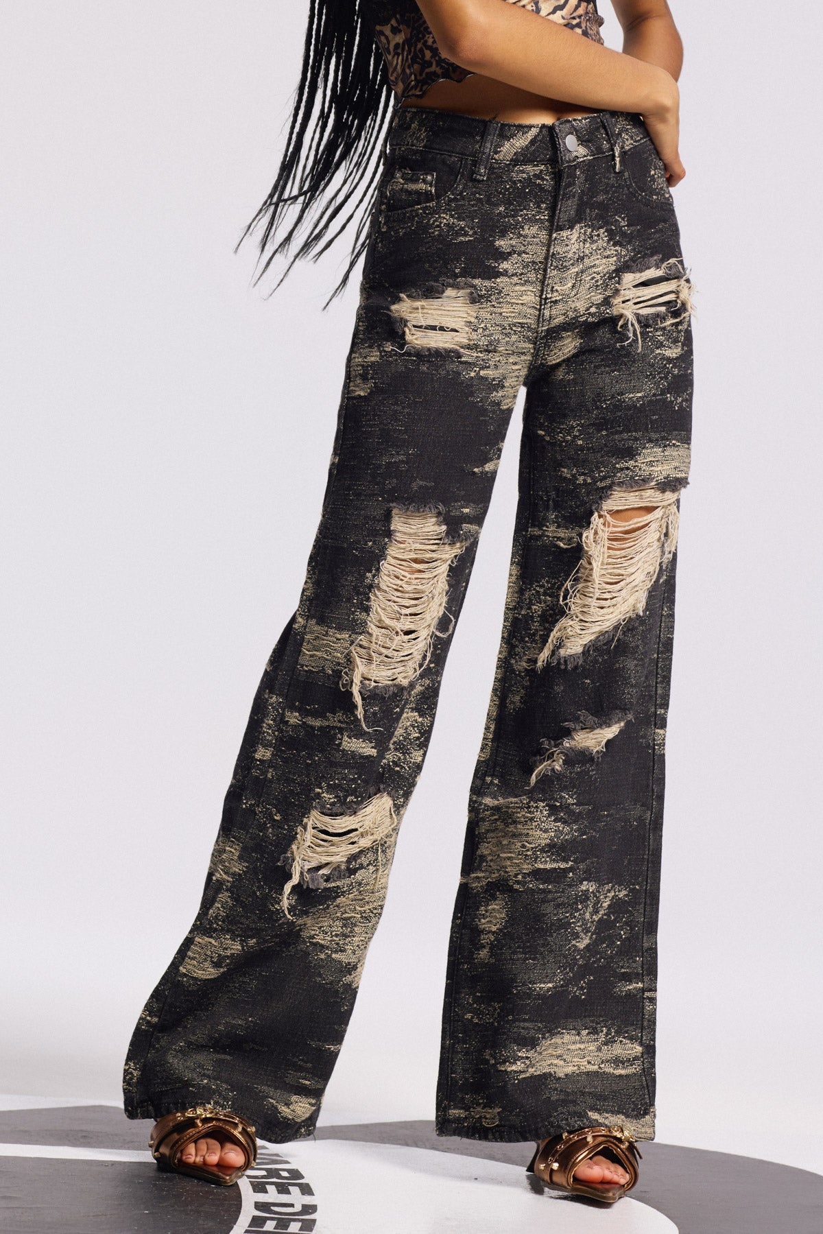 Bistra Tie Dye Ripped Straight Jeans In Black
