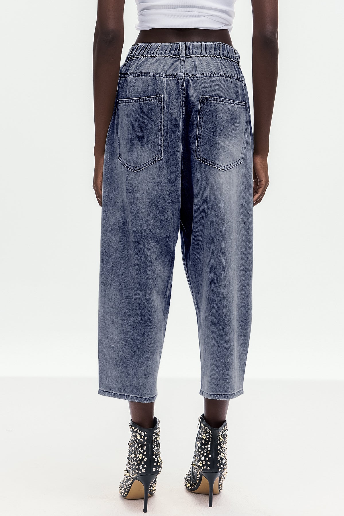 Boitumelo Flower Cutout Jeans In Deep Blue