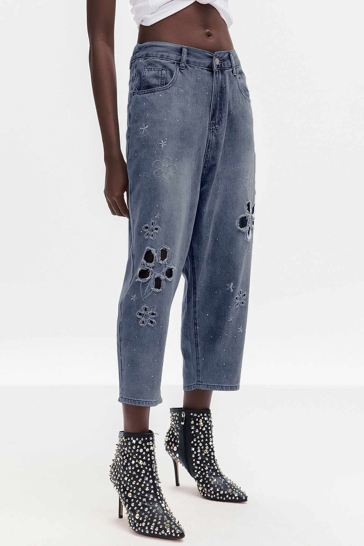 Boitumelo Flower Cutout Jeans In Deep Blue