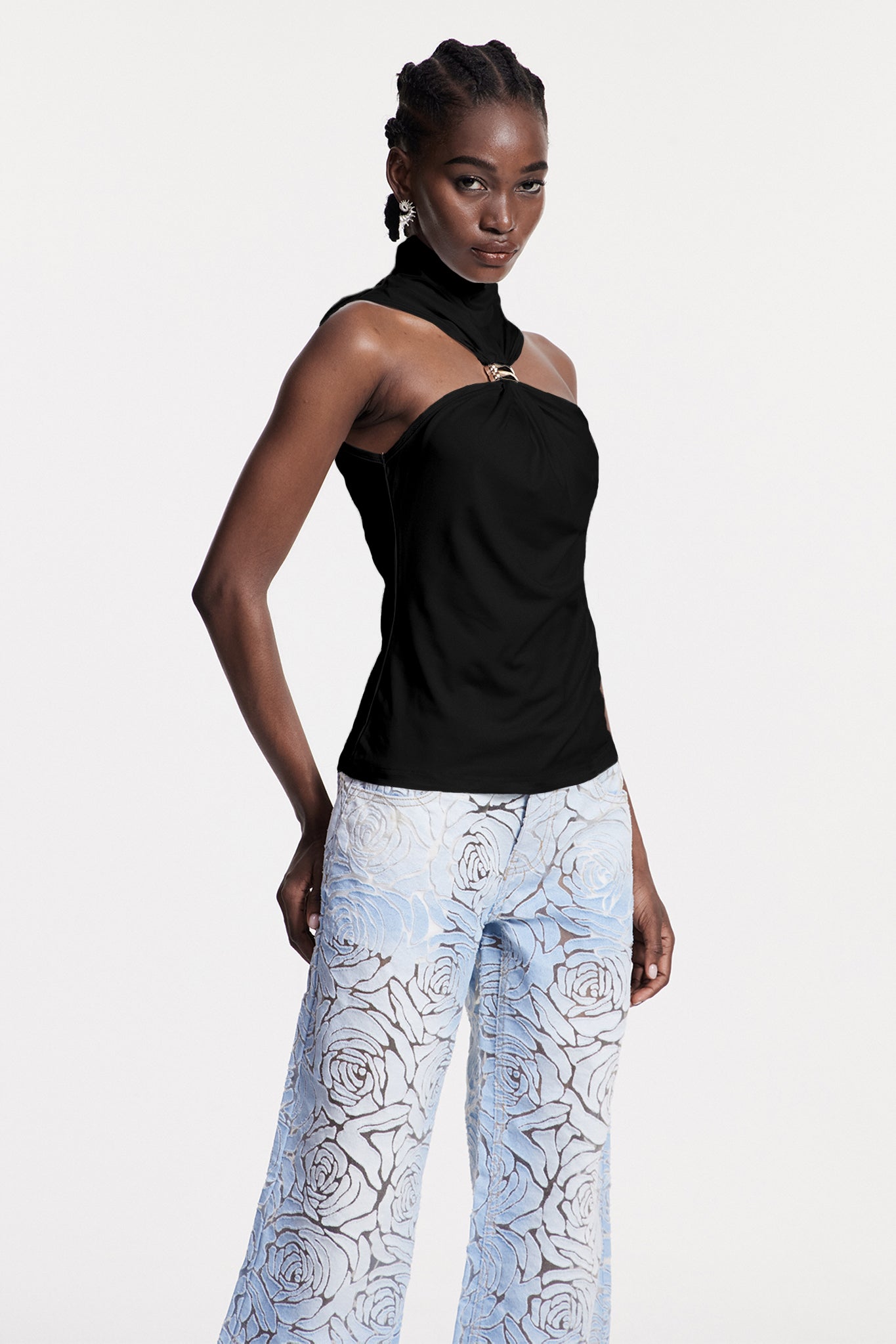 Borivoje Sleeveless Top In Black