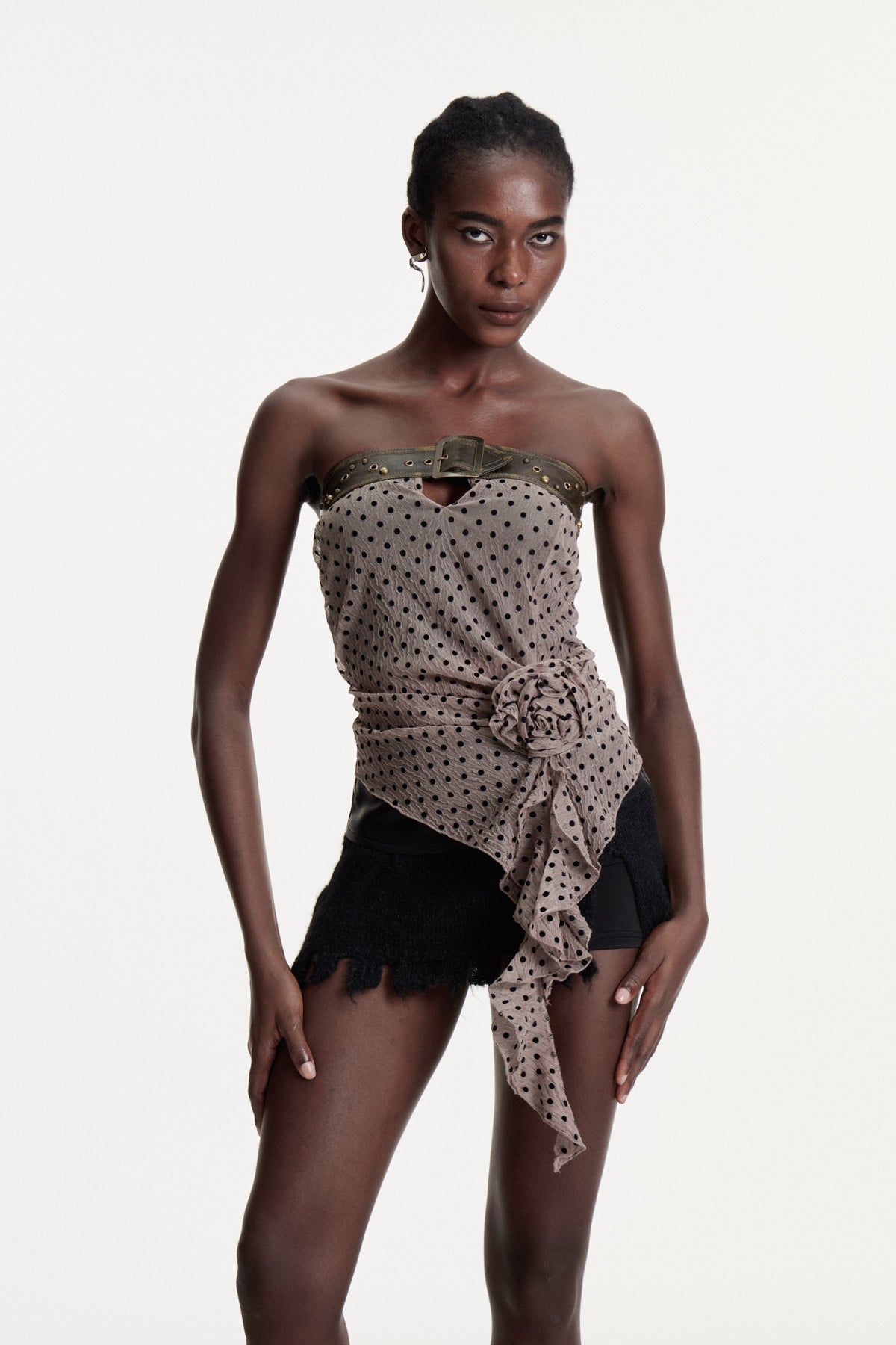 Brande Buckle Dot Flower Top