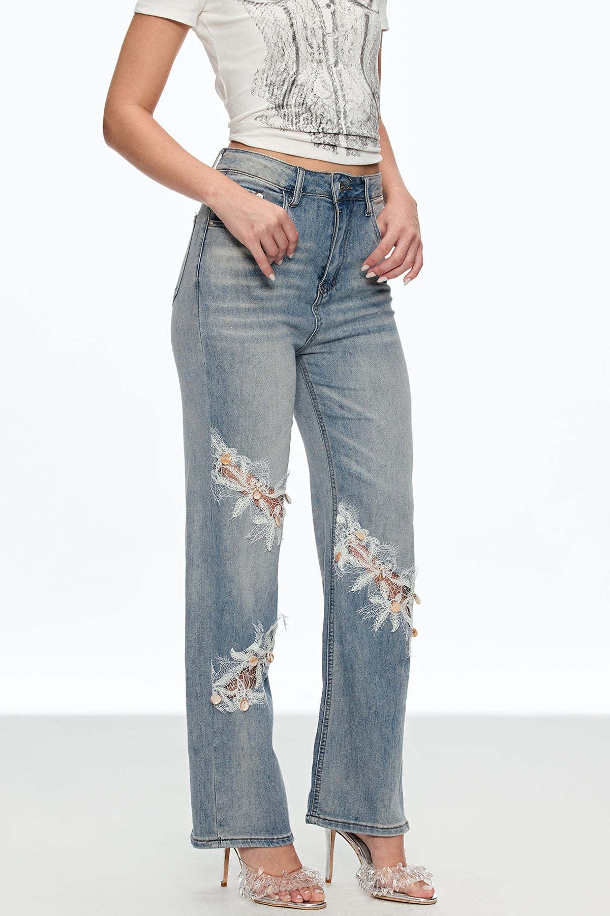 Caelinus Embroidered Flower Cutout Jeans