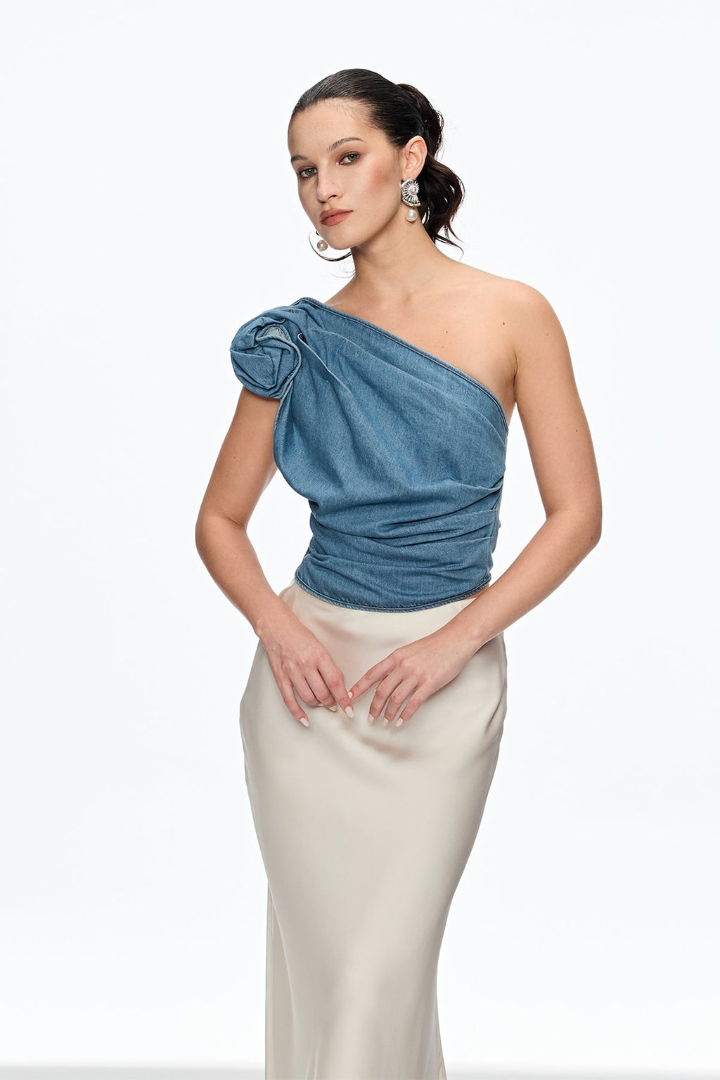 Caesonia One Shouder Flower Top