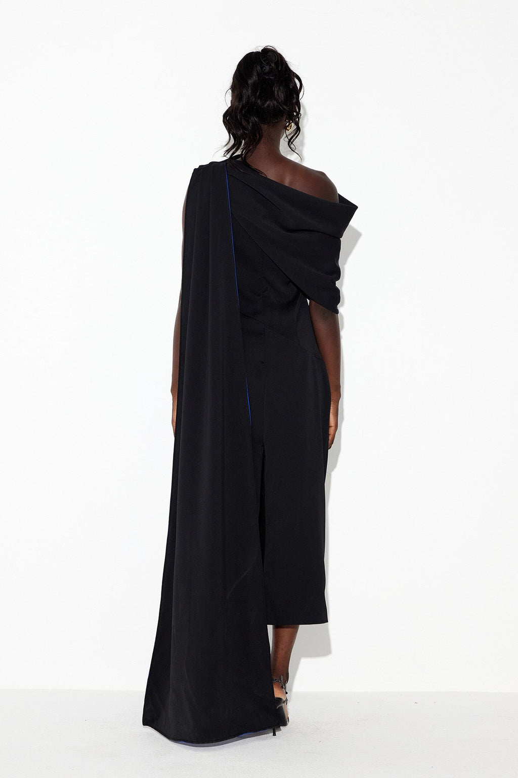 Candidus Shawl Ruch Asymmetric Midi Dress In Black