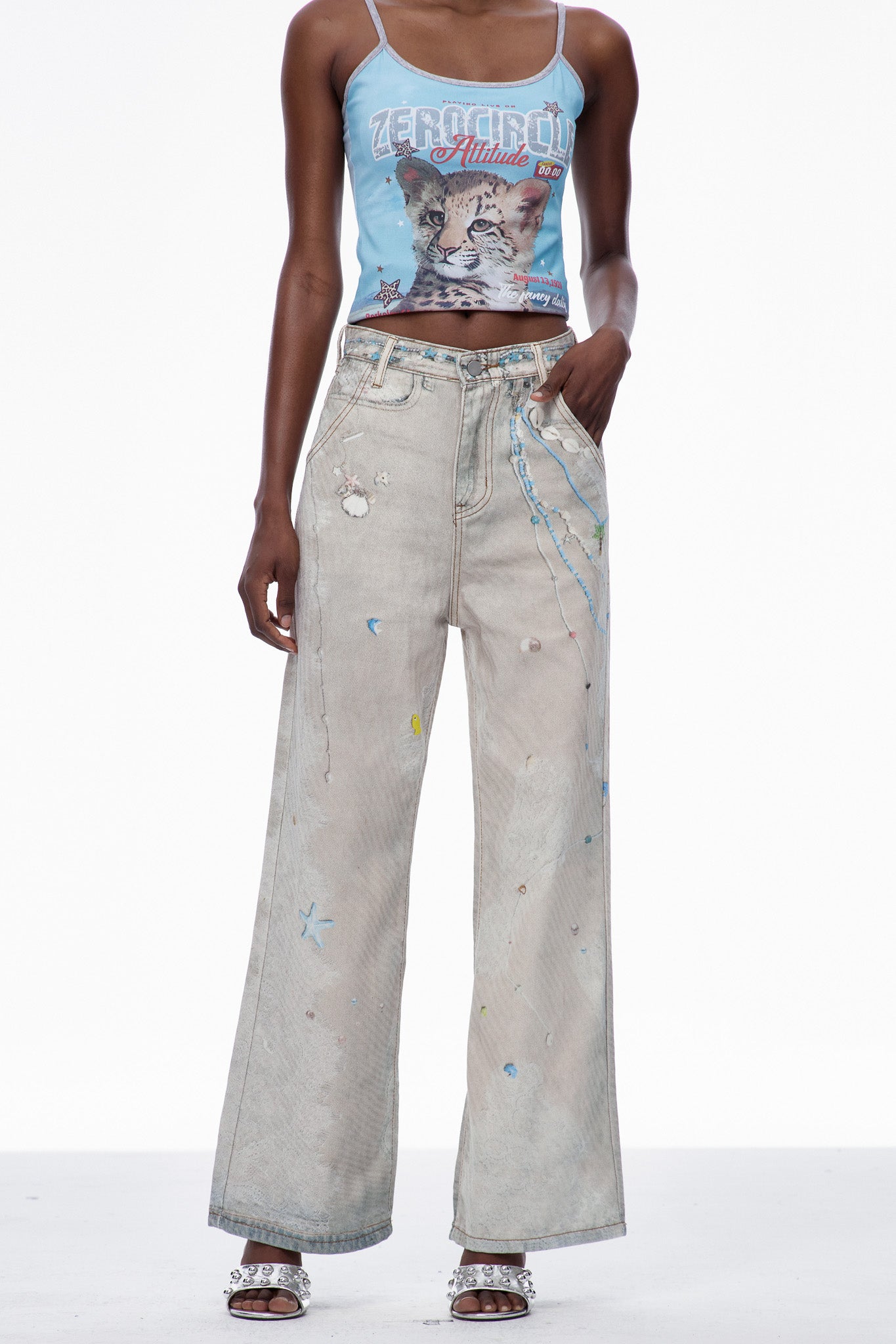 Carbrey Print Bleached Jeans