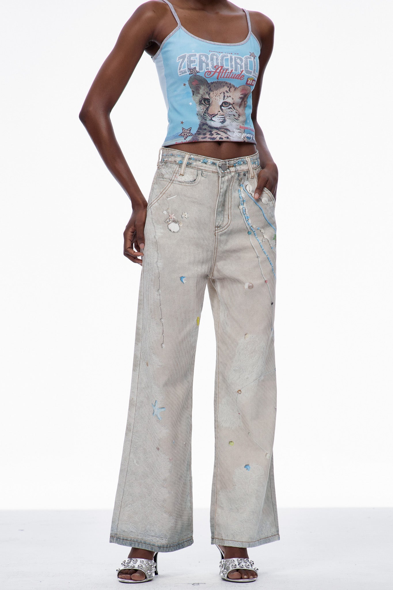 Carbrey Print Bleached Jeans