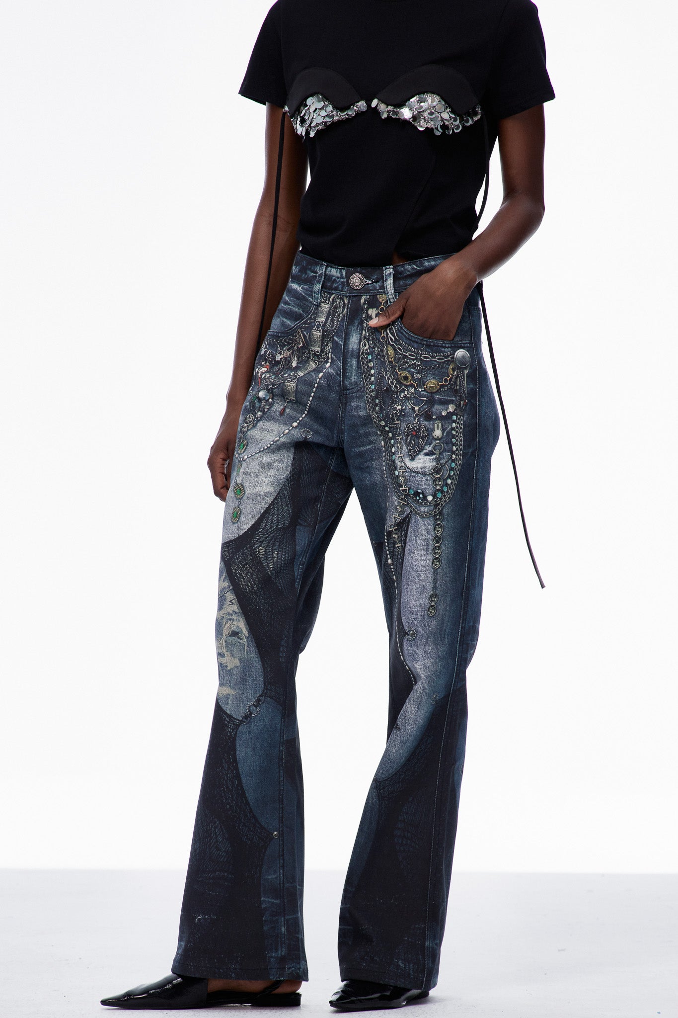 Carlitos Lace Chain Print Jeans