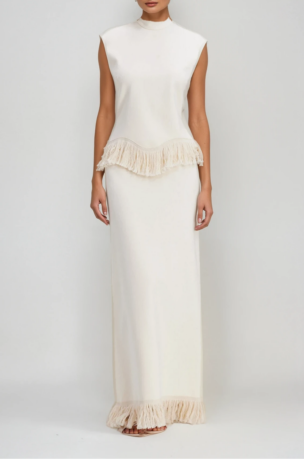 Carminho Fringe Knit Skirt Set