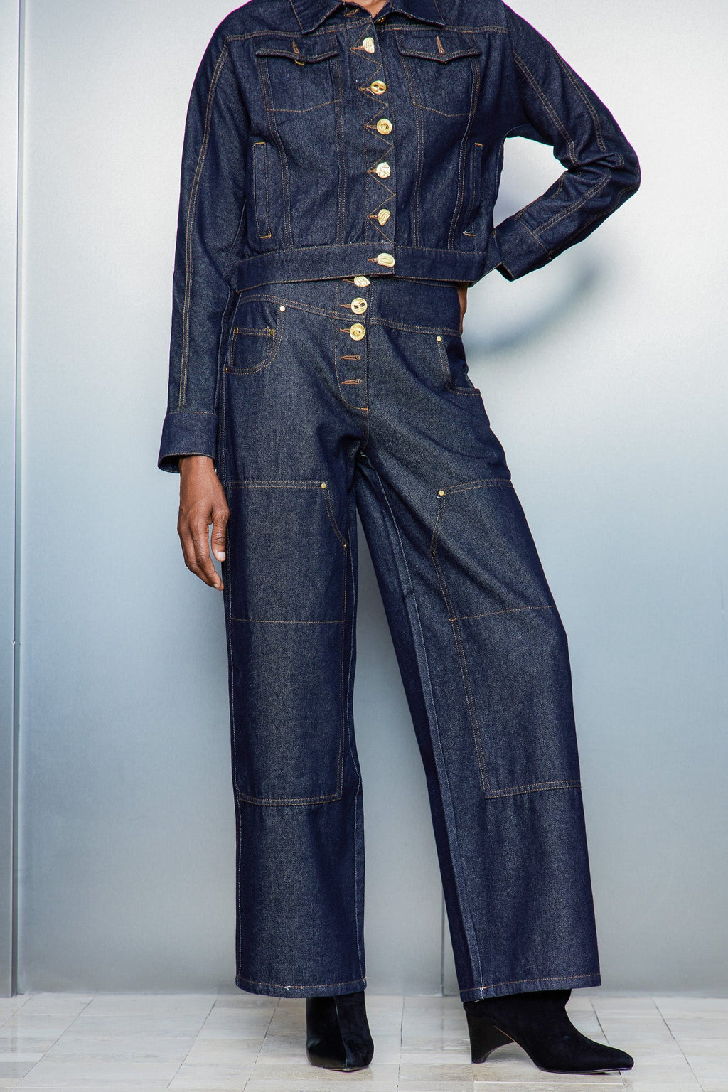 Cass Button Straight Jeans