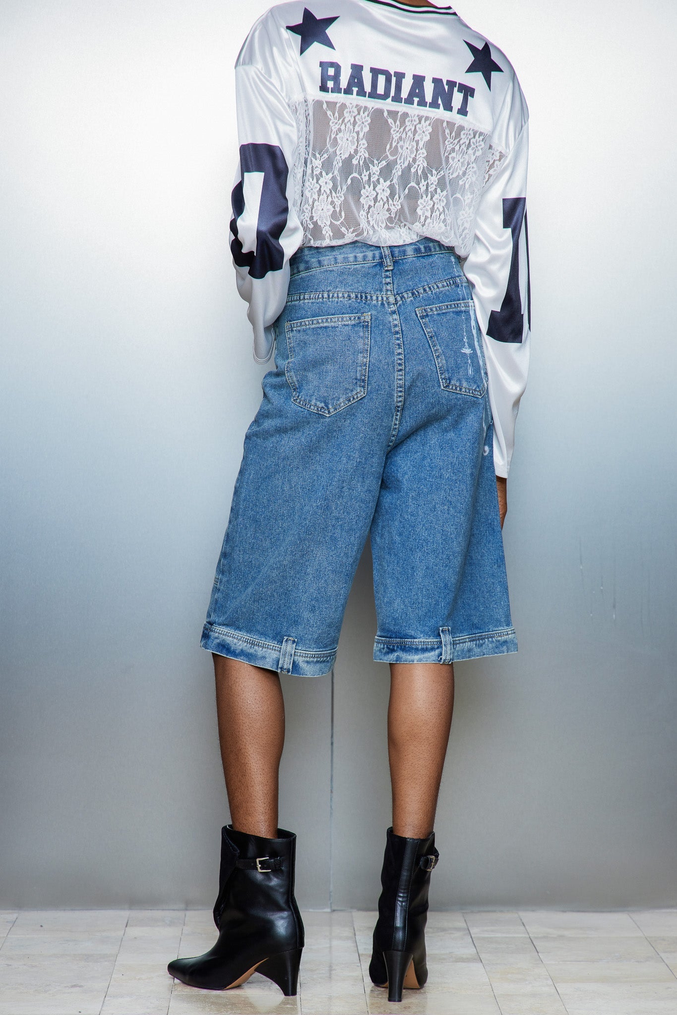 Cassia Chain Print Midi Jeans In Blue