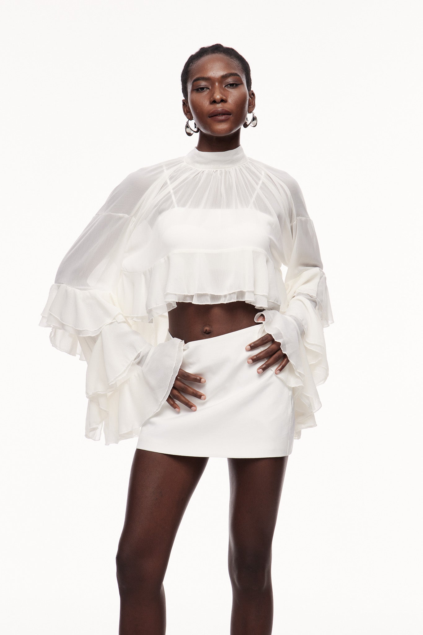 Ceallach Ruffle Long Sleeve Top In White