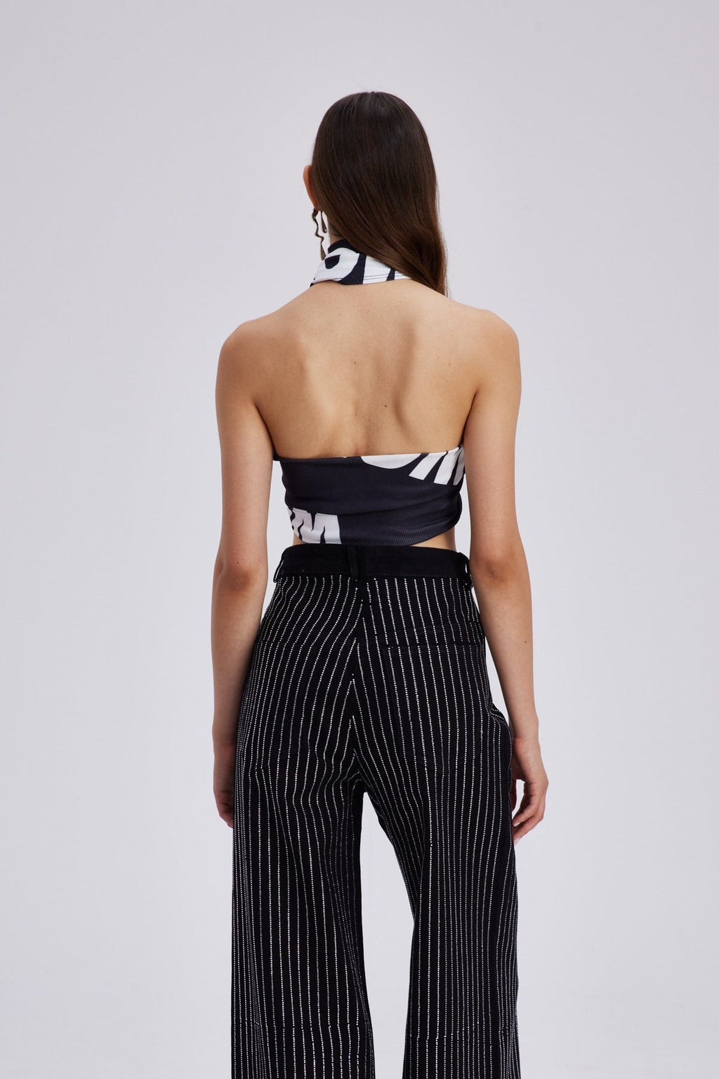 Chedomir Halter Neck Print Crop Top In Black