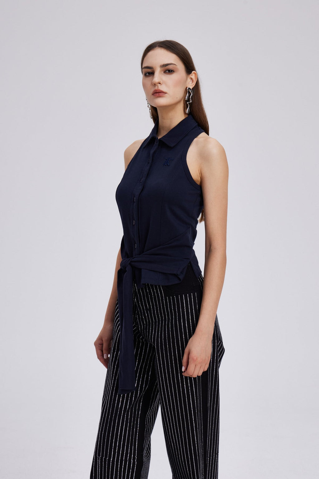 Cheiron Sleeveless Tie Up Top