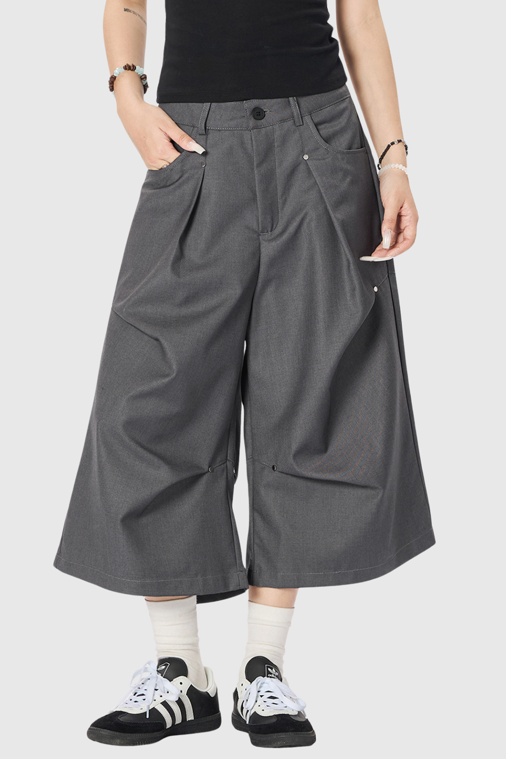 Chinedu Ruch Midi Pants In Grey