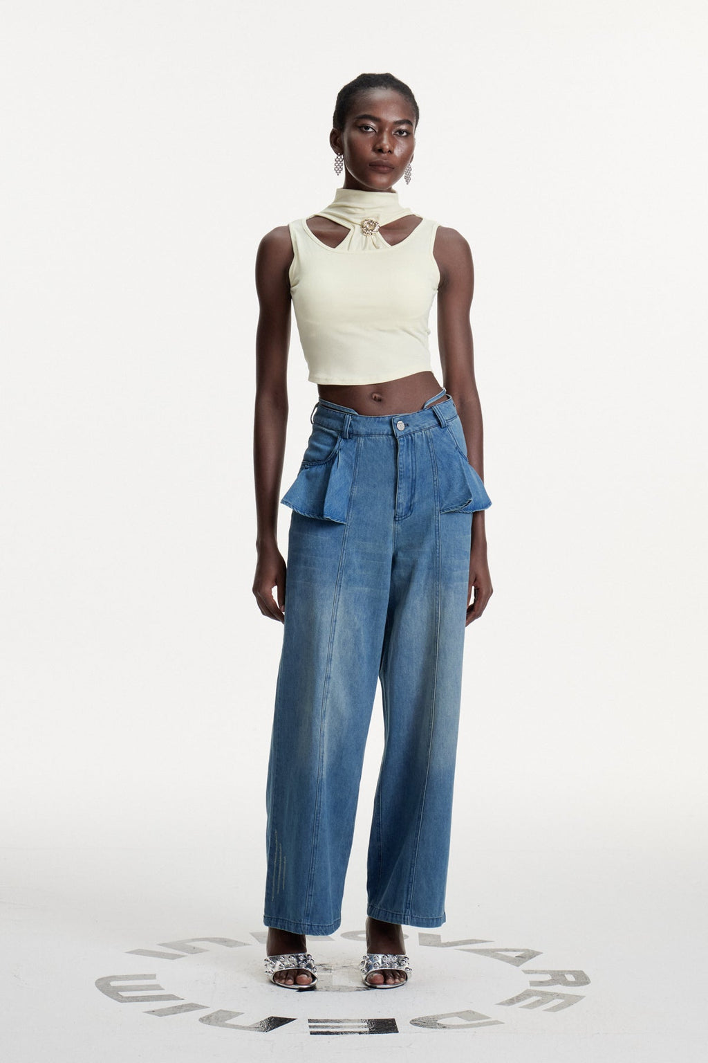 Comfort Cutout Crop Top