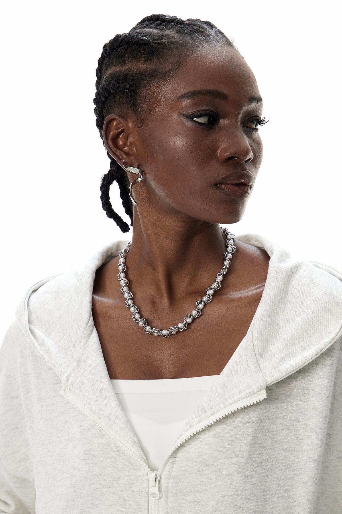 Costinel Pearl Choker