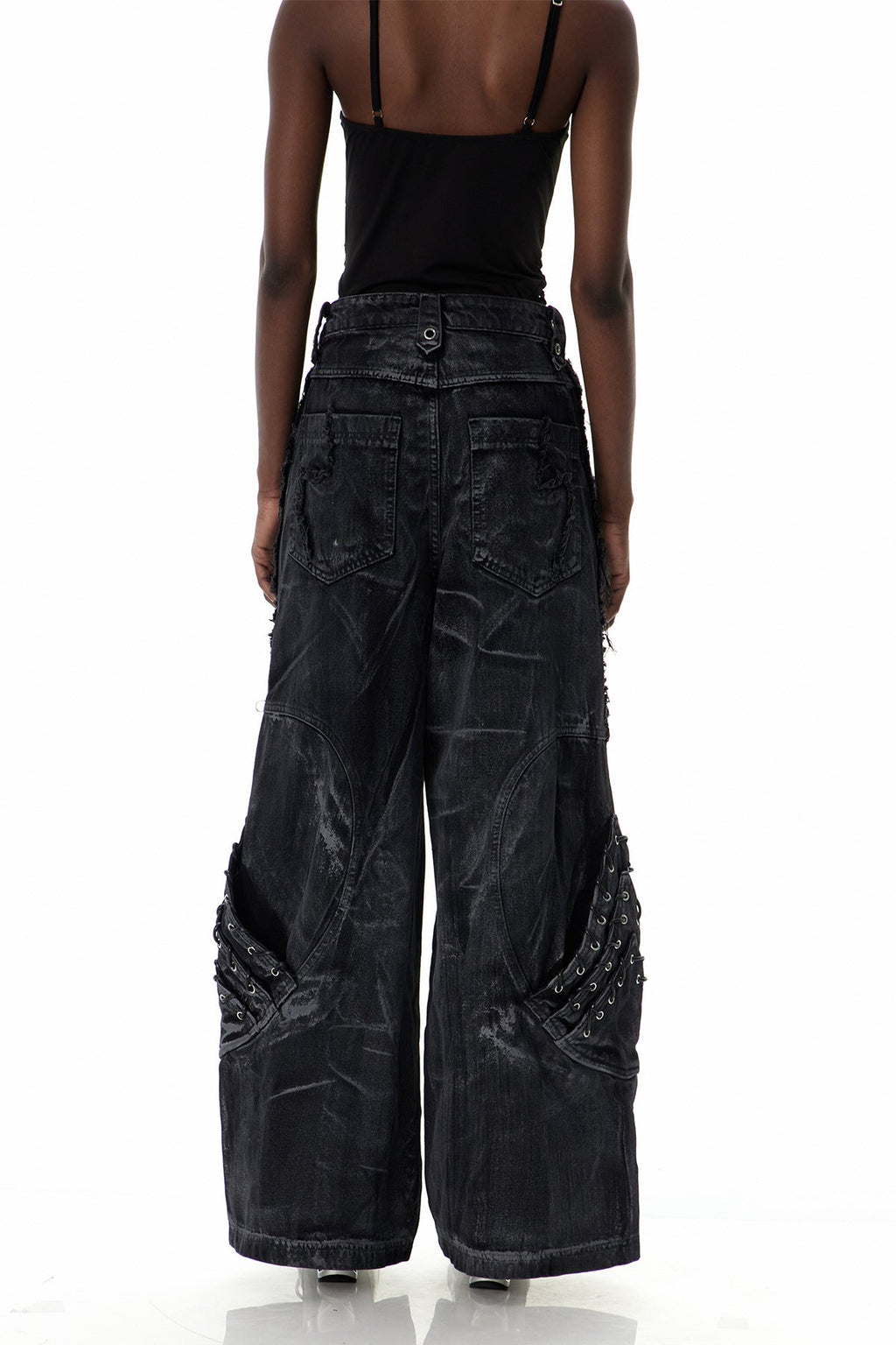 Courteney Deconstruct Fringe Jeans In Black