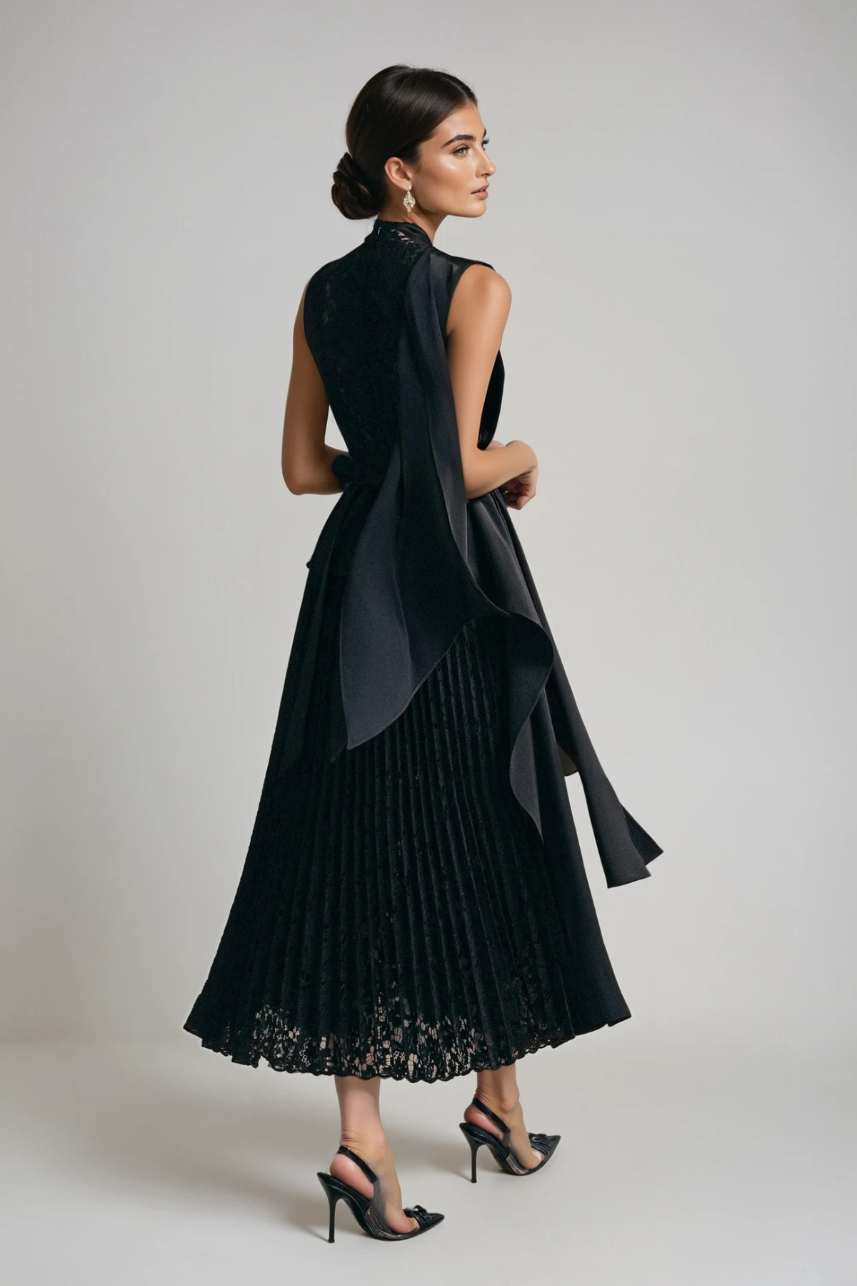 Danya Sleeveless Lace Ruch Midi Dress