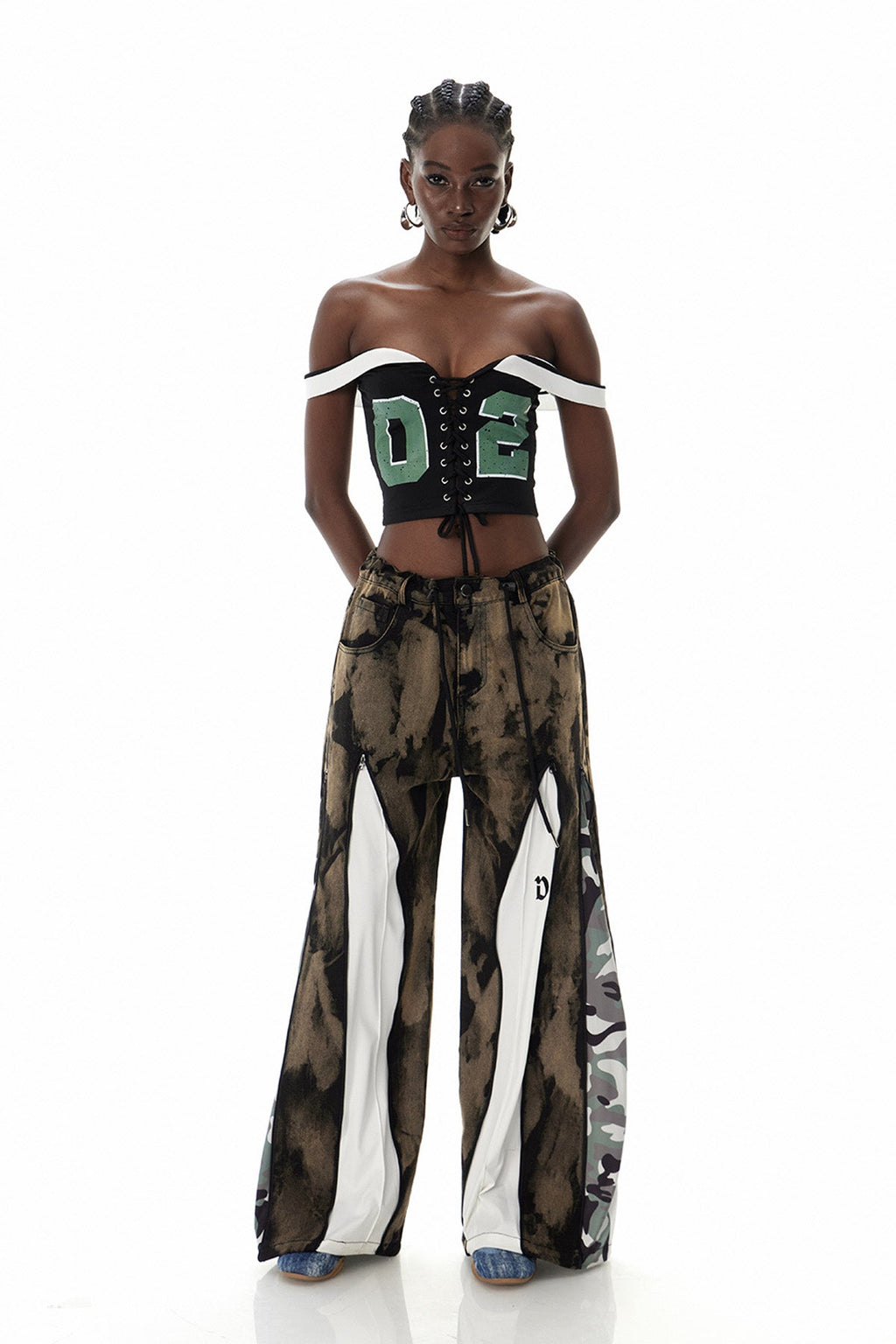 Caprina Zipper Tie Dye Jeans In Brown