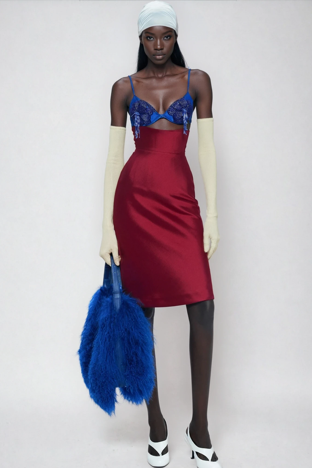 Decebal Deconstruct Embroidered Flower Skirt Set