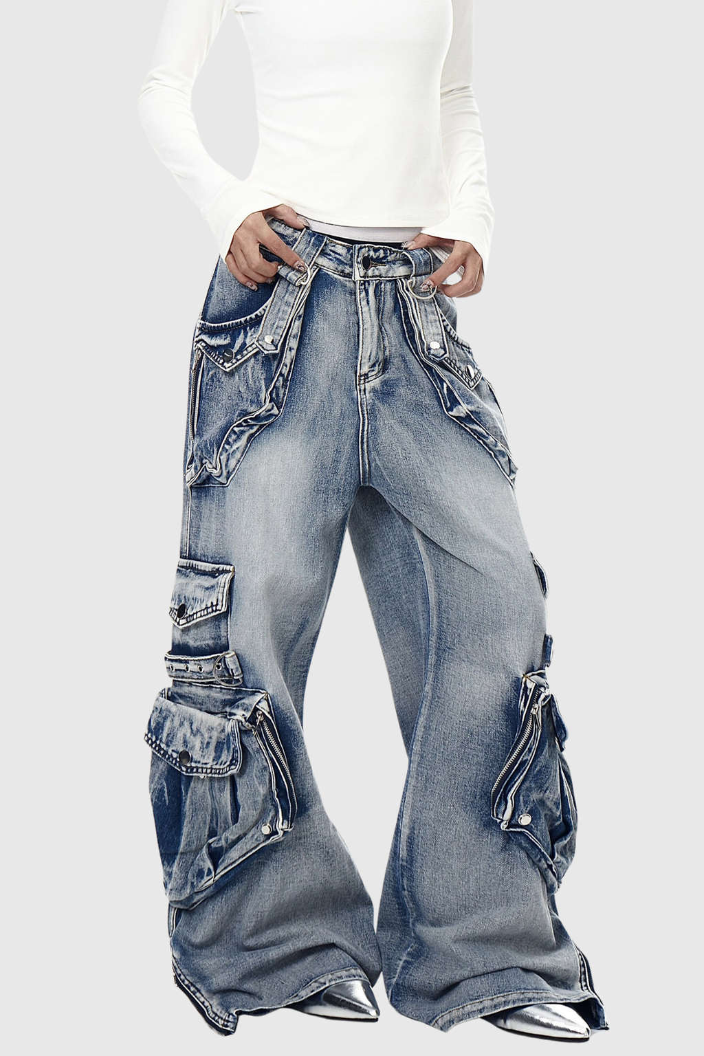 Deepa Pocket Bleached Jeans In Blue