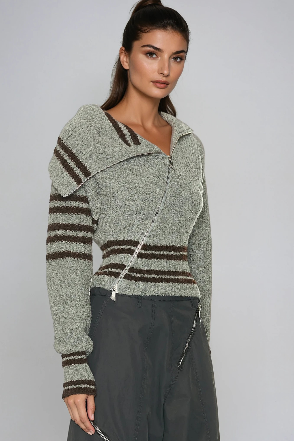 Deianira Zipper Asymmetric Knit Top