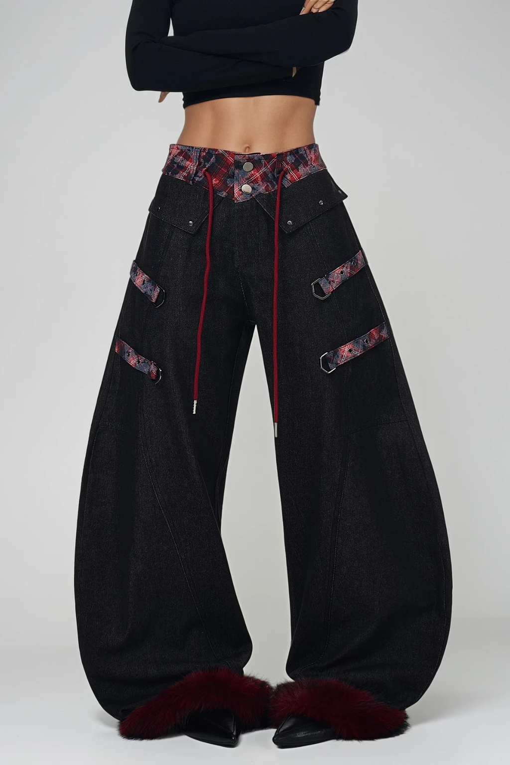 Deryck Deconstruct Print Faux Fur Jeans In Black